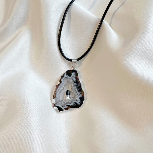 Druzy Agate & Black Tourmaline Necklace